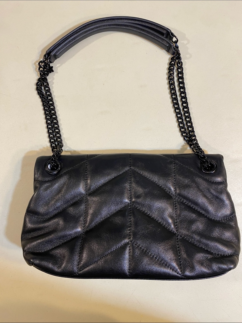 Saint Laurent Black Quilted Chevron Leather Shoulder Bag with Chain Strap - Picture 2 of 7